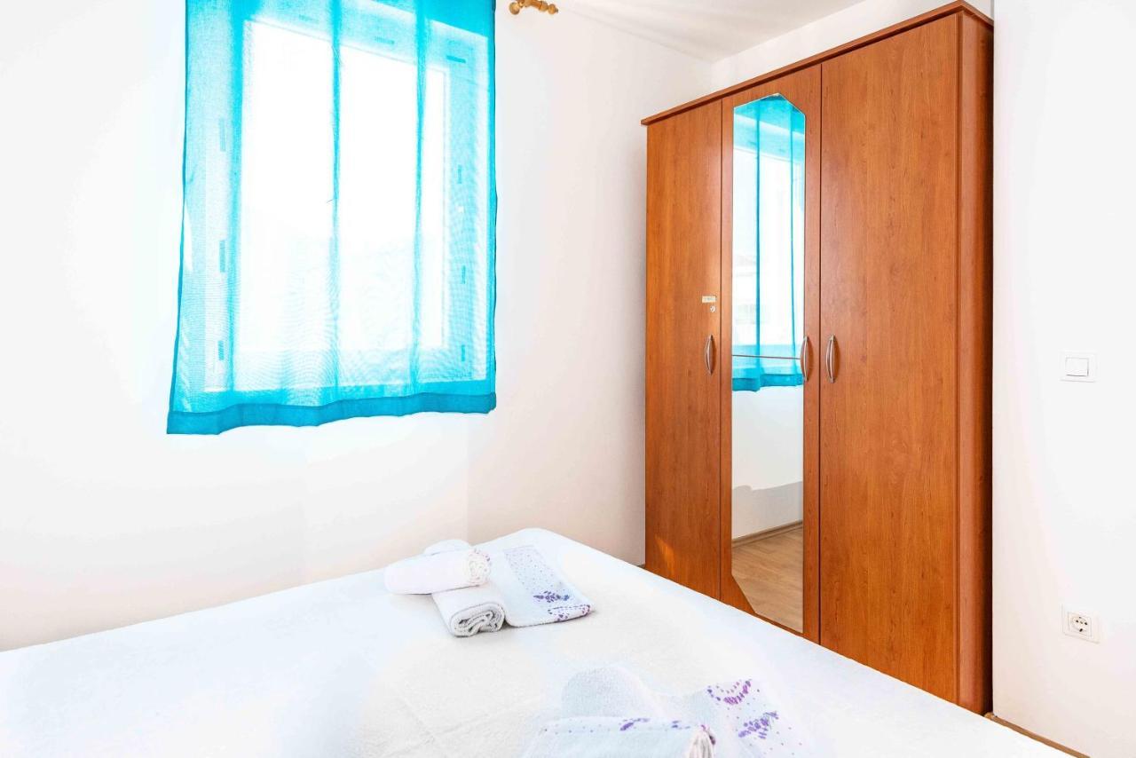 Apartment Hannah โนวาลยา ภายนอก รูปภาพ